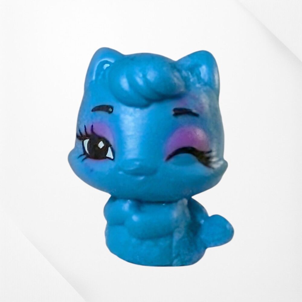 Hatchimals Wilder Wings Blue Mermaid Cat Mini Figure Without Wings